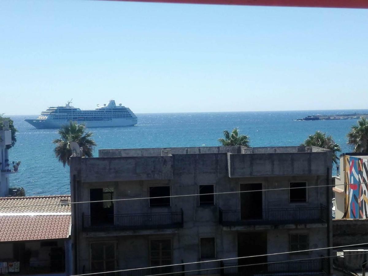 Villa Marysa Studio Apartment Giardini Naxos Bagian luar foto