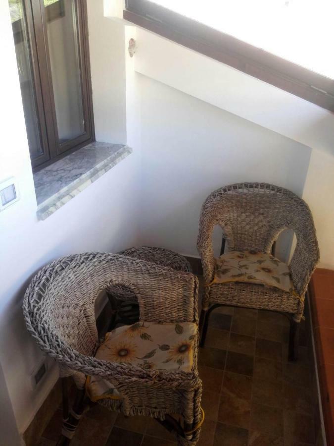 Villa Marysa Studio Apartment Giardini Naxos Bagian luar foto